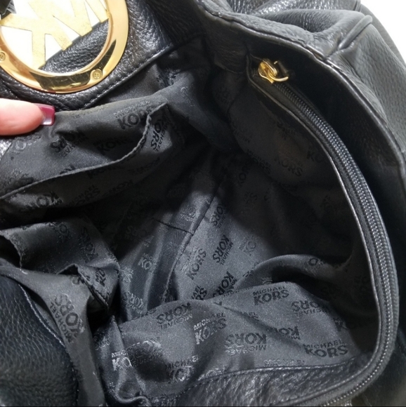 SALE! Michael Kors- Black Pebble Leather Bag - Picture 5 of 10